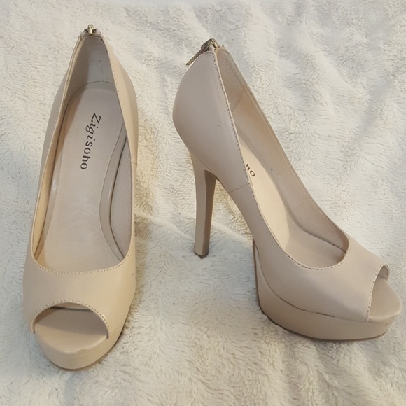 high heels shoes use one time. - Picture 2 of 4